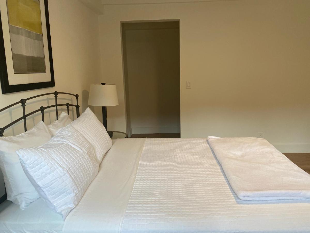 Central Park Apartments 30 Day Stays New York Exterior photo